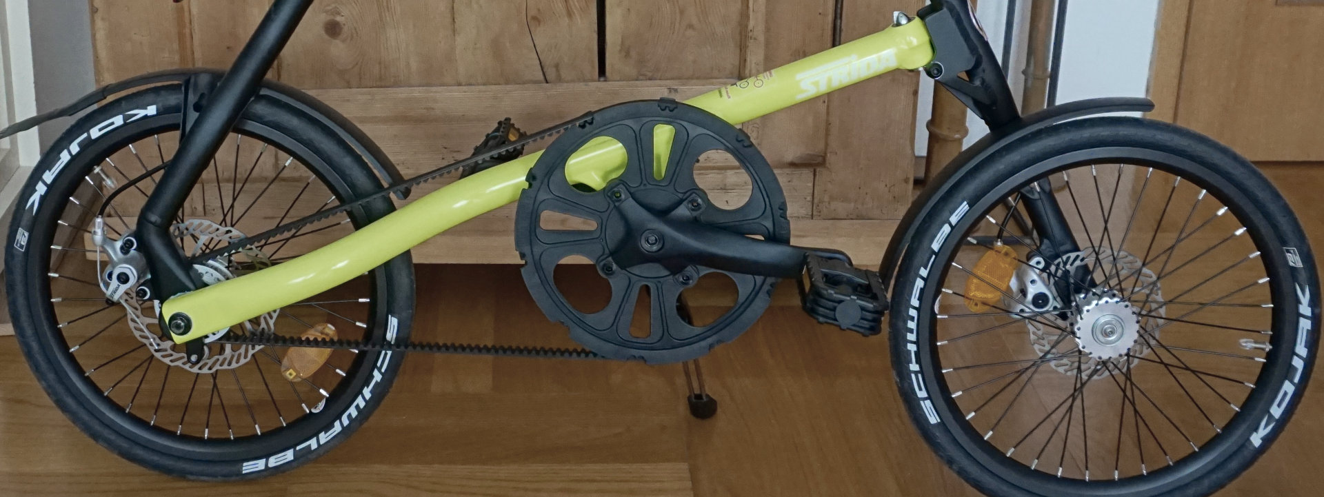 Strida SX black-neon