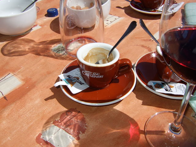 Day 4: Passo Croce Domini: excellent coffee halfway down
