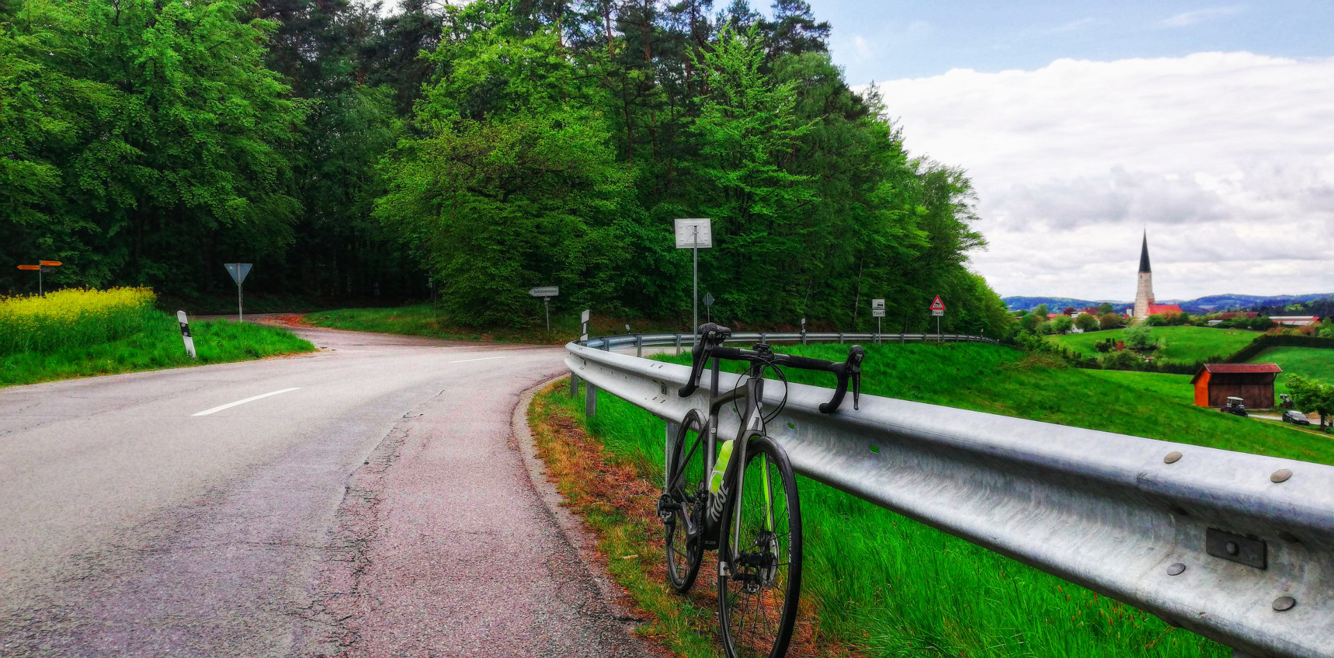 Straßenradrunde Waldbühne Schildthurn, Landkreis Rottal-Inn, Niederbayern