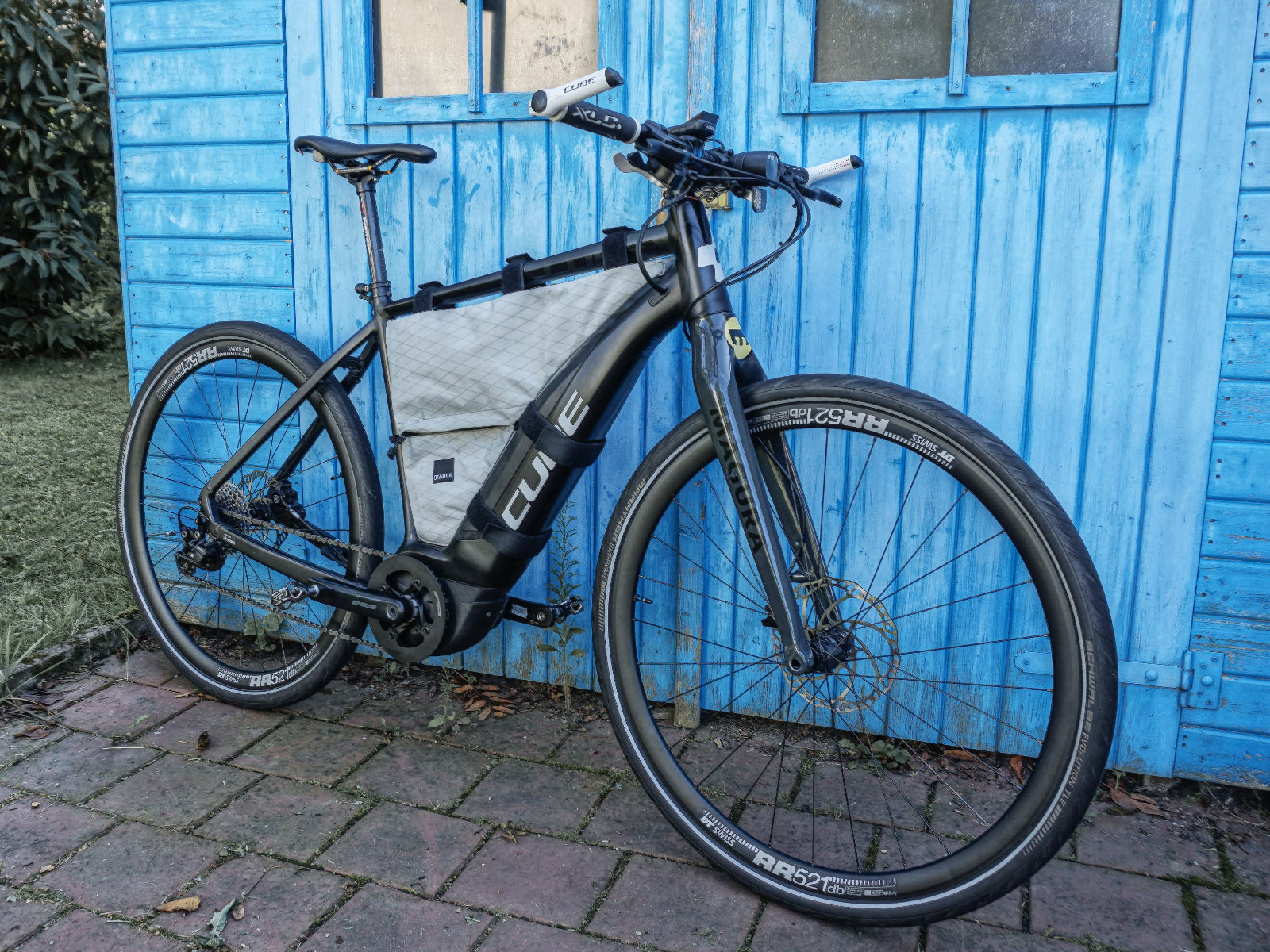 Ready for ride - Cube Cross Hybrid One