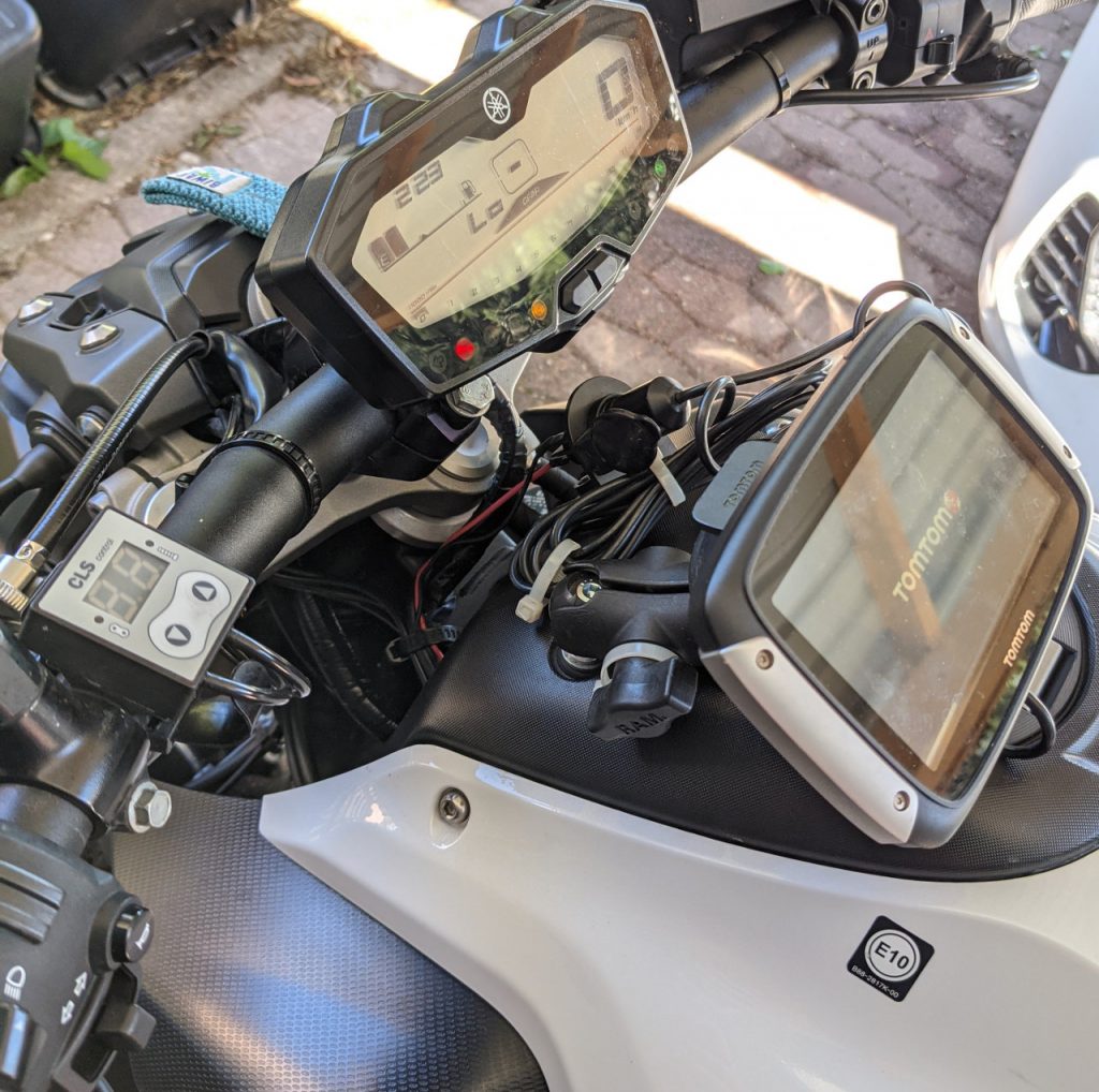 Korrektur zu MT-07 Navibefestigung