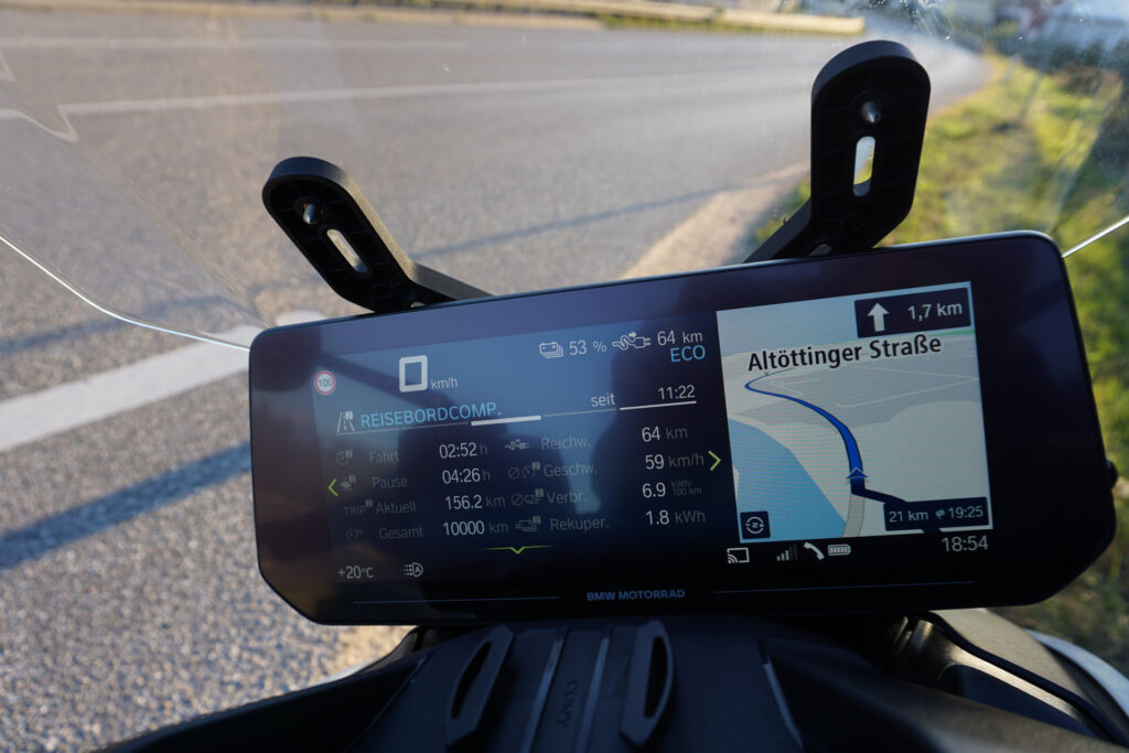 10.000km mit dem BMW CE 04