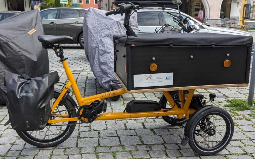 Chike und Yoonit Details