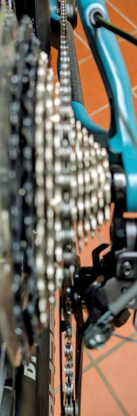 Peilung Kettenlinie: Shimano XT 12-fach mit e:thirteen Helix Kettenblatt und TRS Fatbike Kurbel