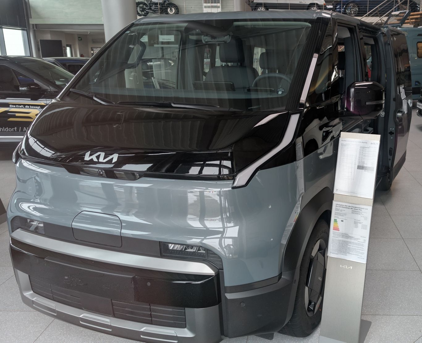 Preview Kia PV5 Version Passenger